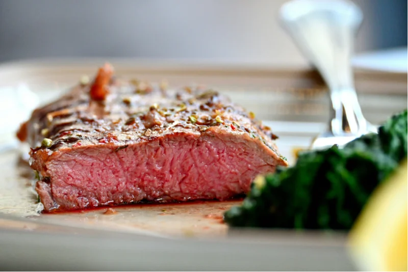 Flanksteak angeschnitten close up